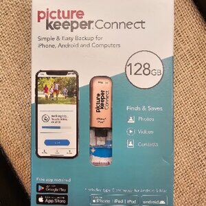 Picture Keeper Connect 128GB – Metallic Rose Gold color – NWOT in Unopened Box